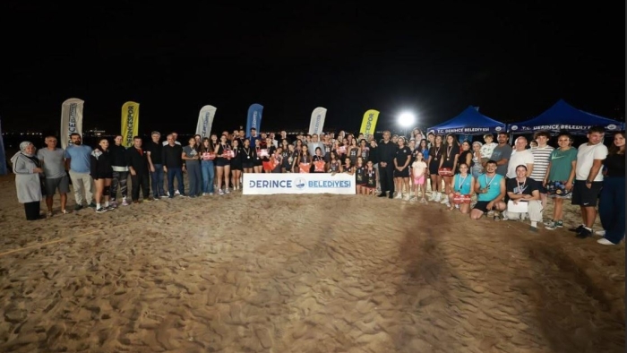 Harikalar Sahili’nde Voleybol Şöleni